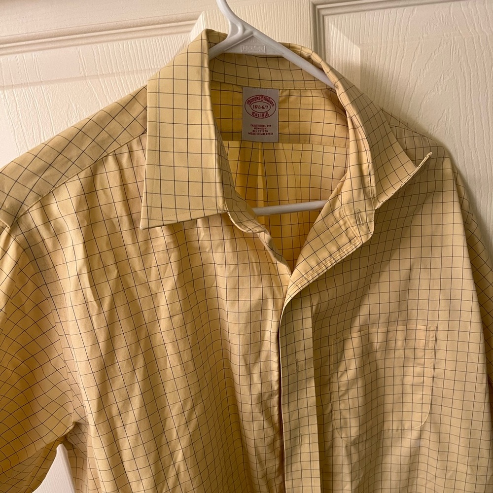 Mens Brooks Brothers 16.5/36-37 sleeve Button Down